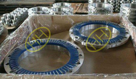 ASTM A105 steel flanges packed in our factory