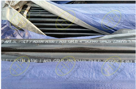 Pack steel pipe in wrap cloth