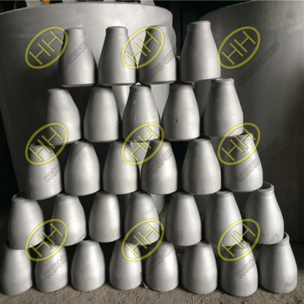 After pickling and passivation of ASME B16.9 ASTM A403 WP316 Concentric Reducers