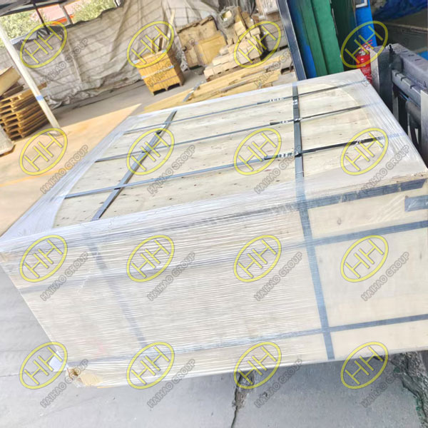 EN 10253-4 Stainless steel pipe cap packed and ready for shipment