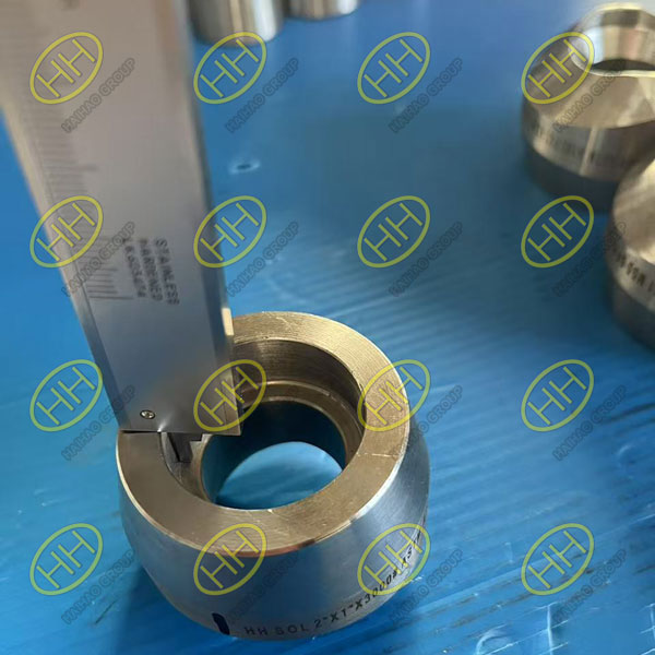 Inspection of the dimensions of the ASME B16.11 ASTM A182 F53 Sockolet