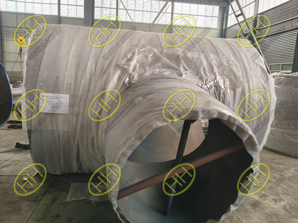 3LPE coated API 5L X42 PSL2 reducing tee with reinforcement pad