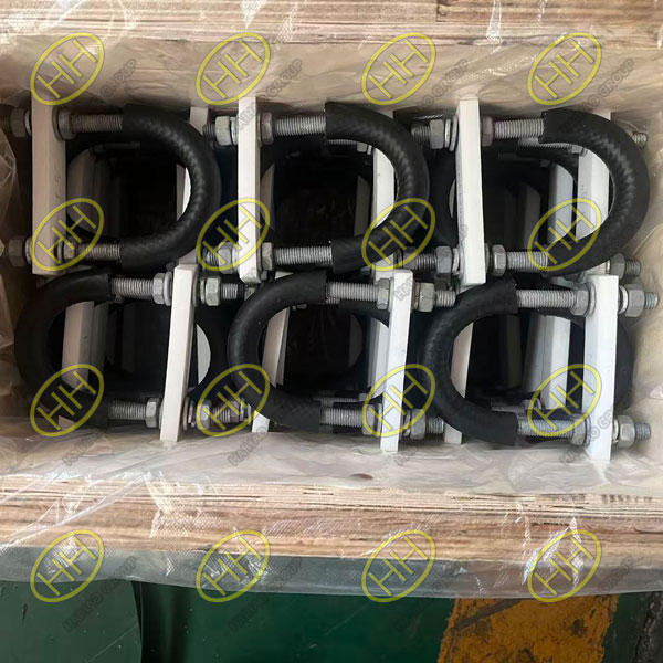 hot dip galvanized U-bolt with PTFE plate and rubber pad