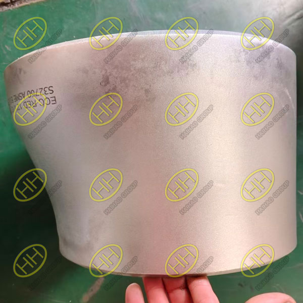 ASME B16.9 ASTM A815 UNS S32760 seamless eccentric reducer manufactured by Haihao Group