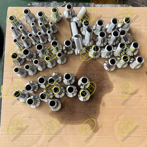 A350 LF2 CL1 nipolet MSS SP-97 short stub branch outlet with NACE white RAL9010 marking